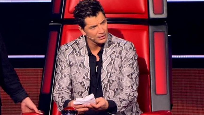 The Voice: Πέρασε και αιφνιδίασε με δώρο τον Σάκη Ρουβά – Θα τρελαθεί η κόρη μου