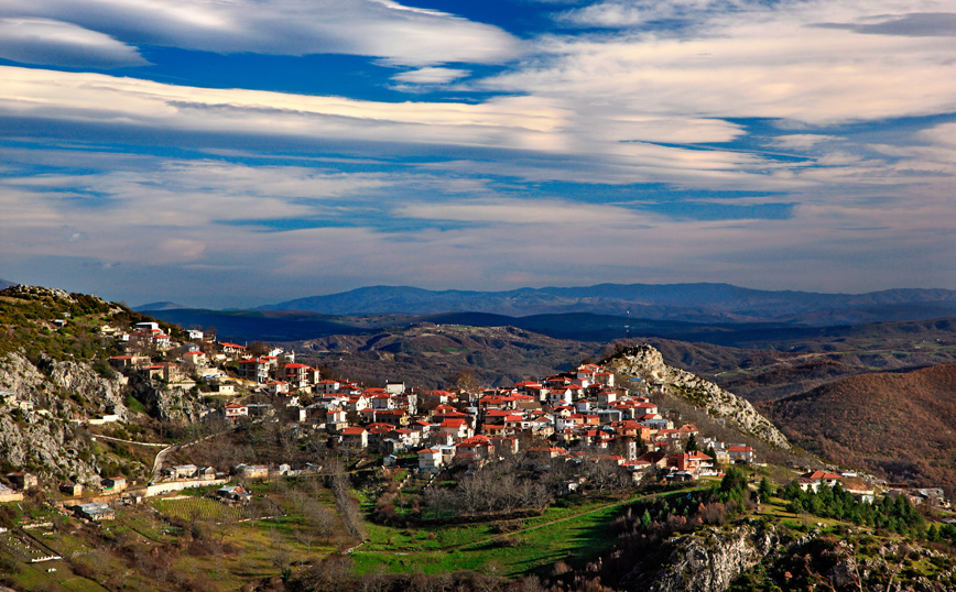 Το χωριό Σπήλαιο