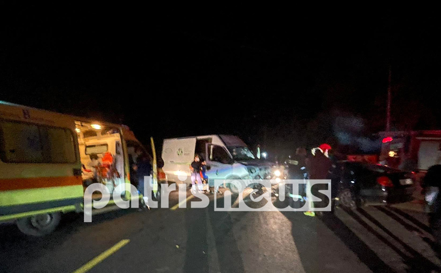 Ζαχάρω: Μετωπική, εγκλωβισμοί και τρεις τραυματίες