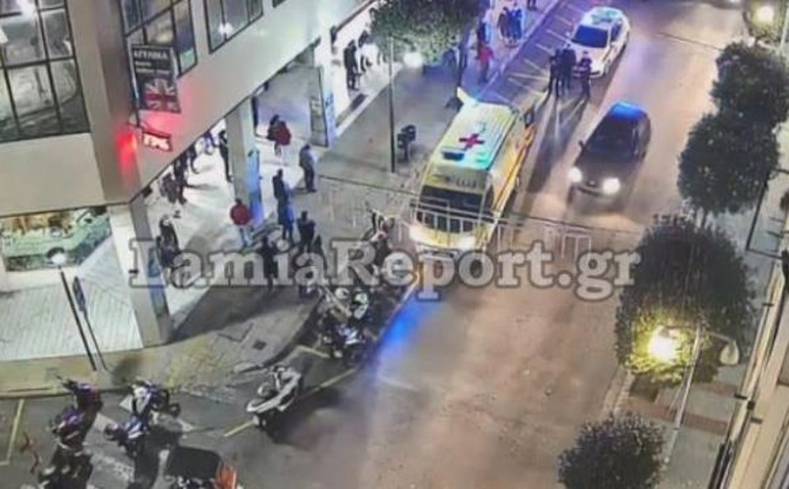 Λαμία: Επίθεση με κλωτσιές σε επαγγελματία – «Αν δεν φορούσα κράνος τώρα δεν θα μιλούσαμε»