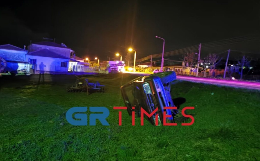 Σοβαρό τροχαίο με τέσσερις τραυματίες-Επιχείρηση απεγκλωβισμού