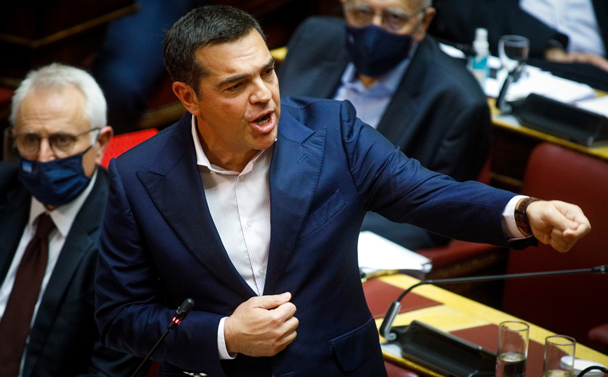 Ο Αλέξης Τσίπρας στη Βουλή Ο Αλέξης Τσίπρας στη Βουλή