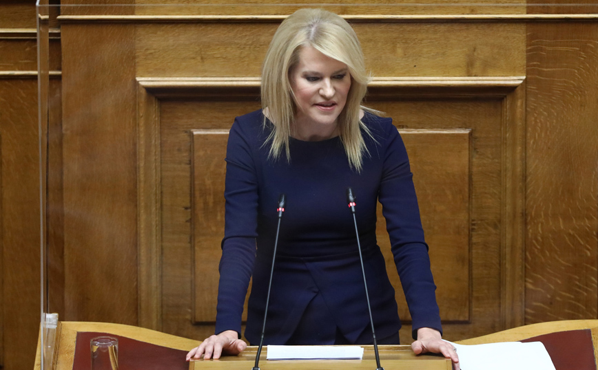 Τζάκρη για Αποστολάκη, Σαρακιώτη: Χαιρετίζω με ενθουσιασμό τις κινήσεις απελευθέρωσης δύο ακόμη συντρόφων
