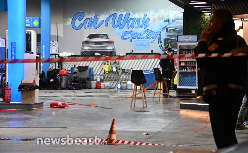 Πυροβολισμοί σε βενζινάδικο στη Δυτική Αττική Πυροβολισμοί σε βενζινάδικο στη Δυτική Αττική