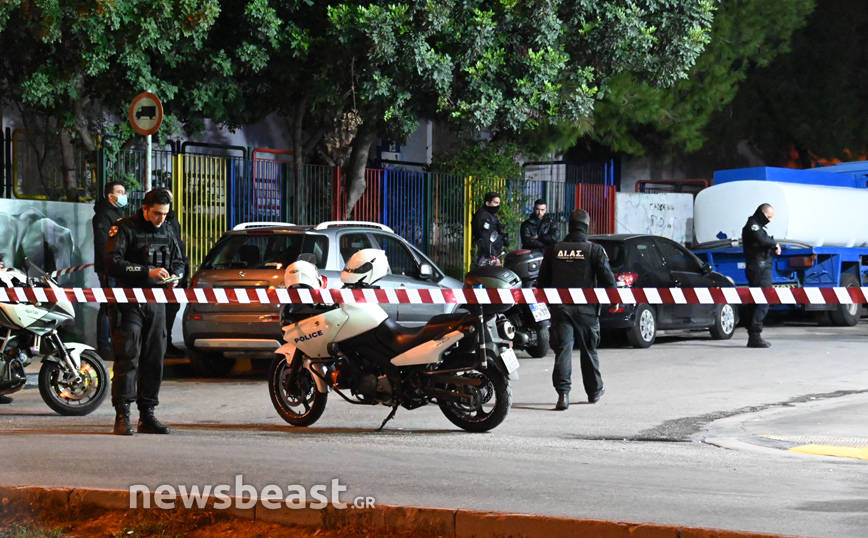 Πυροβολισμοί σε βενζινάδικο στη Νίκαια Πυροβολισμοί σε βενζινάδικο στη Νίκαια