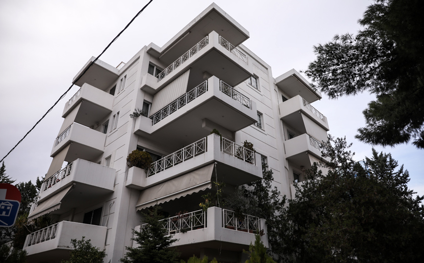 Γυναίκα πυροβόλησε άνδρα στο Χαλάνδρι Γυναίκα πυροβόλησε άνδρα στο Χαλάνδρι