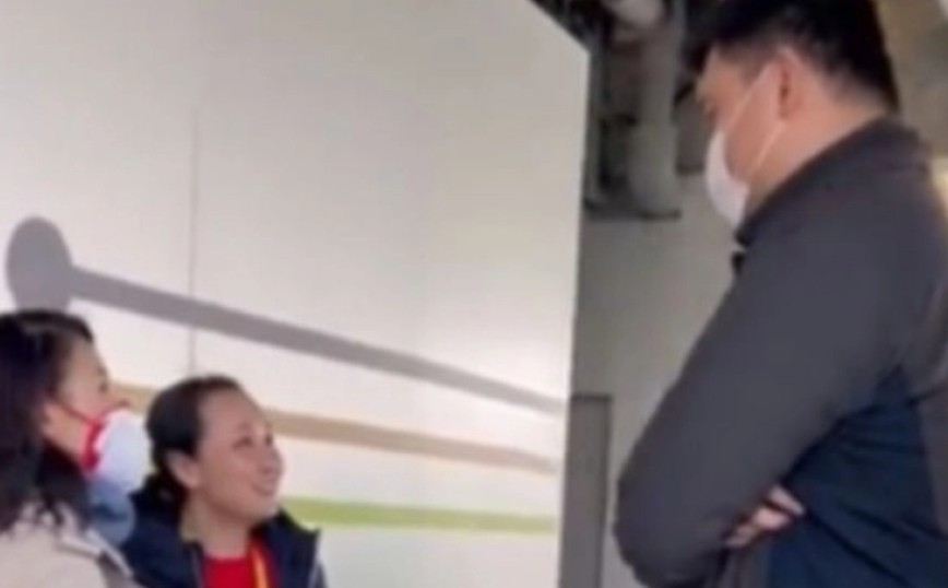 Σουάι Πενγκ: Βίντεο τη δείχνει να μιλάει με τον Γιάο Μινγκ