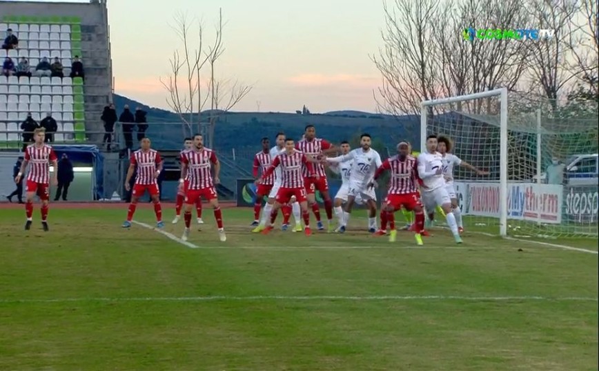 Σοκ για τον Ολυμπιακό: Χάνει με 2-0 από τον Λεβαδειακό από το 6ο λεπτό – Δείτε τα γκολ