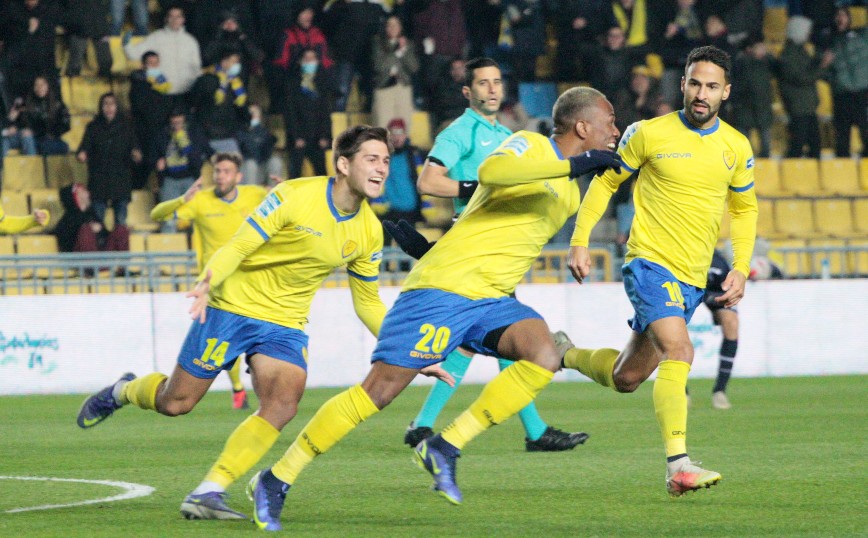 Super League: Ανάσα για τον Παναιτωλικό με τη νίκη επί του Ατρόμητου – Δείτε τα γκολ