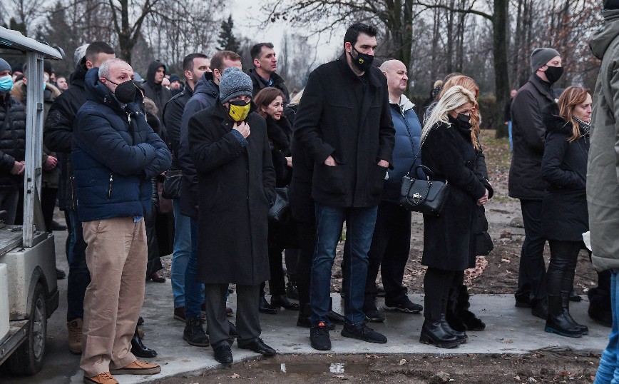 Η αντιπροσωπεία της ΑΕΚ στην κηδεία του Γέλοβατς Η αντιπροσωπεία της ΑΕΚ στην κηδεία του Γέλοβατς