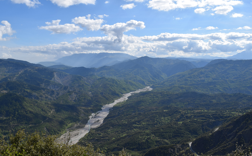Ο Άραχθος από ψηλά Ο Άραχθος από ψηλά