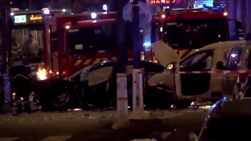 Γαλλία: Αποσύρονται μοντέλα της Tesla μετά από τρομακτικό τροχαίο δυστύχημα στο Παρίσι