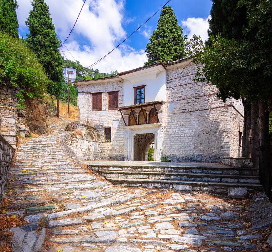 Γραφική γωνιά στους Πινακάτες στο Πήλιο Γραφική γωνιά στους Πινακάτες στο Πήλιο