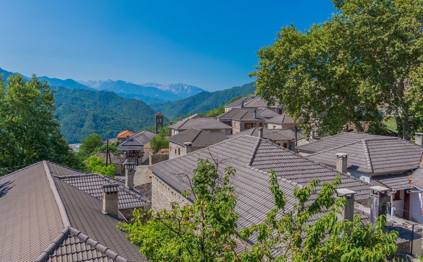 Υπέροχο το φυσικό σκηνικό στην Πυρσόγιαννη Υπέροχο το φυσικό σκηνικό στην Πυρσόγιαννη