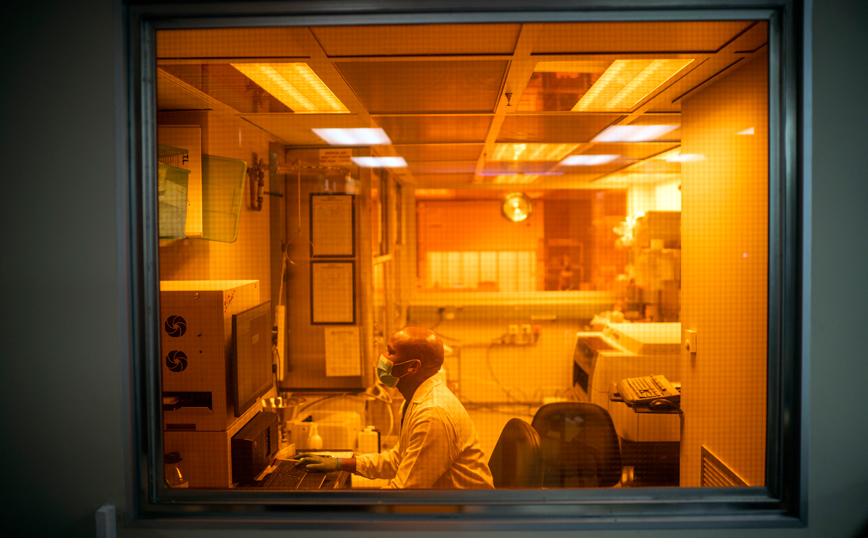 Εργαστήριο ελέγχου για κορονοϊό Εργαστήριο ελέγχου για κορονοϊό