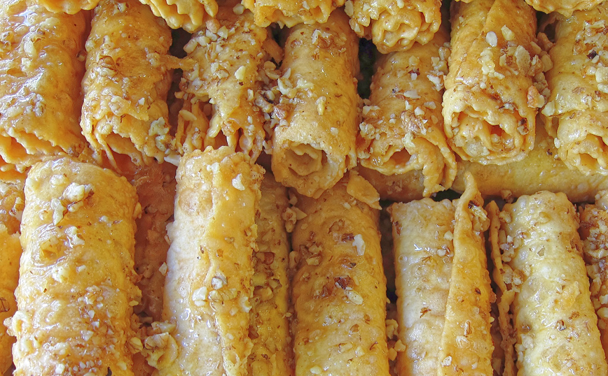 Δίπλες Δίπλες