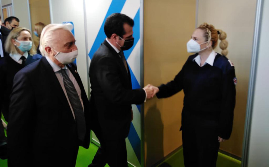 Εγκαίνια νέου mega Εμβολιαστικού Κέντρου στη Γλυφάδα Εγκαίνια νέου mega Εμβολιαστικού Κέντρου στη Γλυφάδα