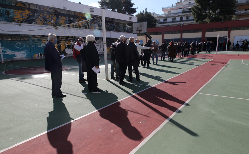 Εκλογές ΚΙΝΑΛ: Δόθηκε παράταση στην ψηφοφορία μέχρι τις 8 το βράδυ