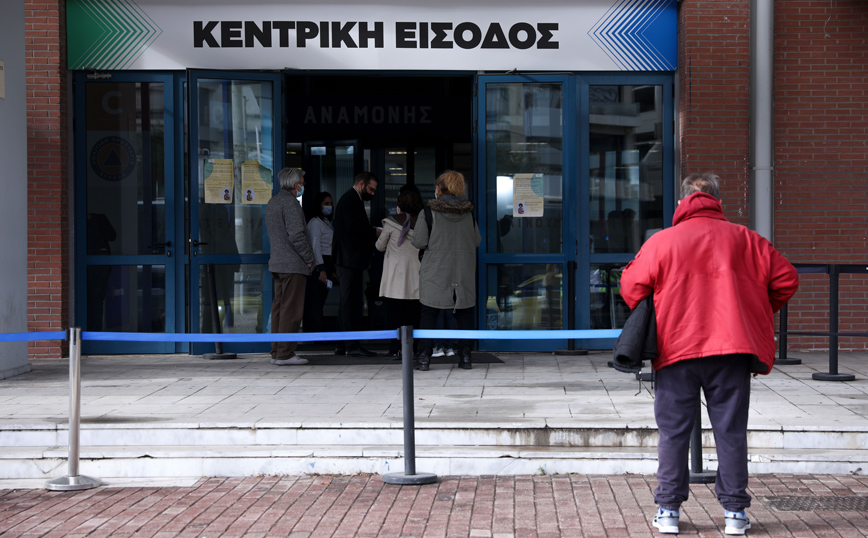Κορονοϊός: 167.000 ραντεβού για τρίτη δόση μέσα σε 24 ώρες
