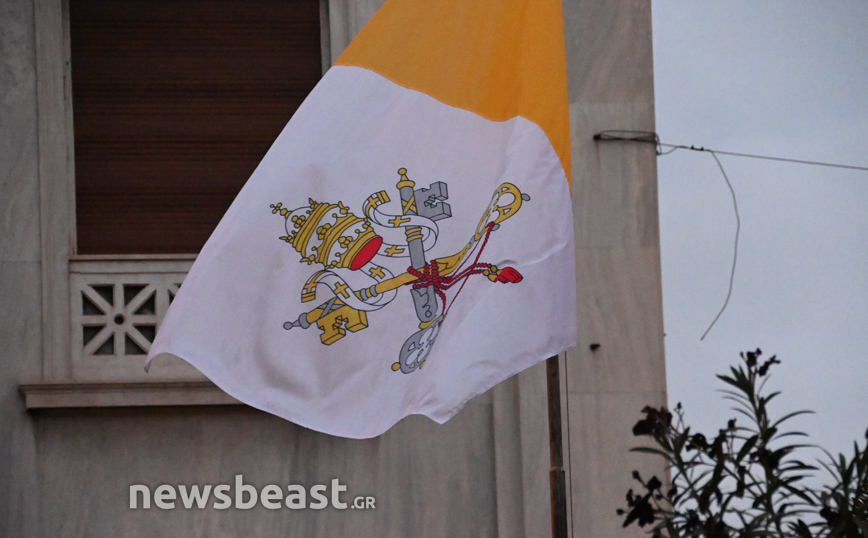 Επίσκεψη του Πάπα Φραγκίσκου στον καθεδρικό ναό αγ. Διονυσίου Αρεοπαγίτου των καθολικών