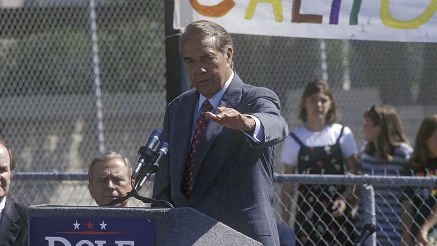 Ρόμπερτ Ντόουλ: Πέθανε ο πρώην γερουσιαστής και υποψήφιος πρόεδρος των ΗΠΑ