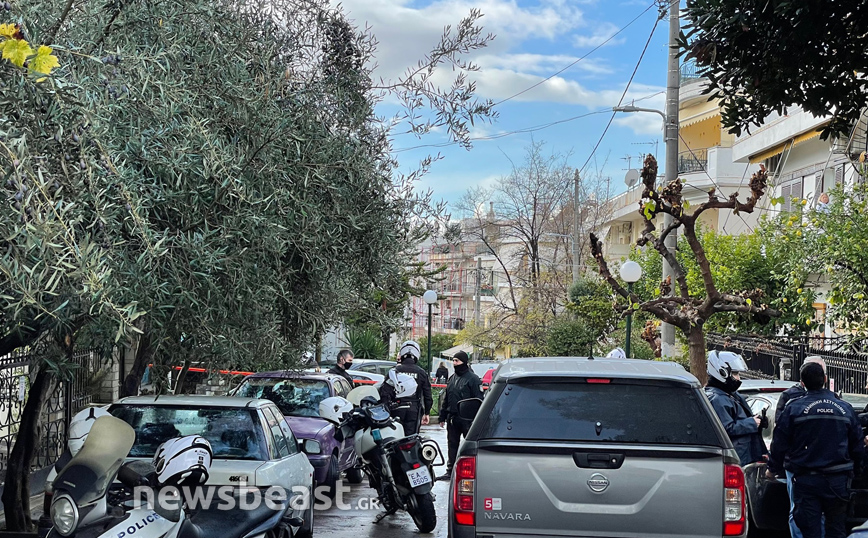 Τα δύο σημειώματα στο διαμέρισμα με τα νεκρά αδέρφια στο Νέο Ηράκλειο και το σενάριο που αποκλείουν οι αρχές