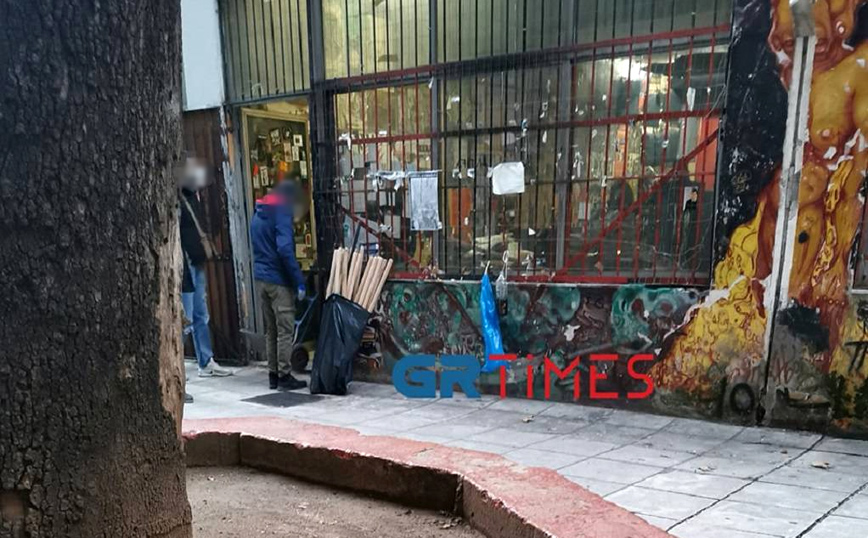 Μεγάλη επιχείρηση της ΕΛΑΣ για εκκένωση κατάληψης στο ΑΠΘ Μεγάλη επιχείρηση της ΕΛΑΣ για εκκένωση κατάληψης στο ΑΠΘ