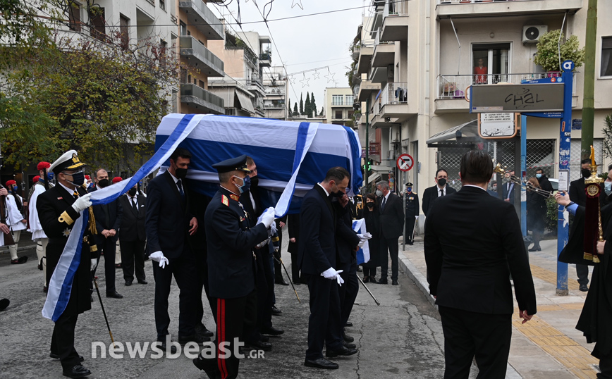 Κηδεία Κάρολου Παπούλια Κηδεία Κάρολου Παπούλια