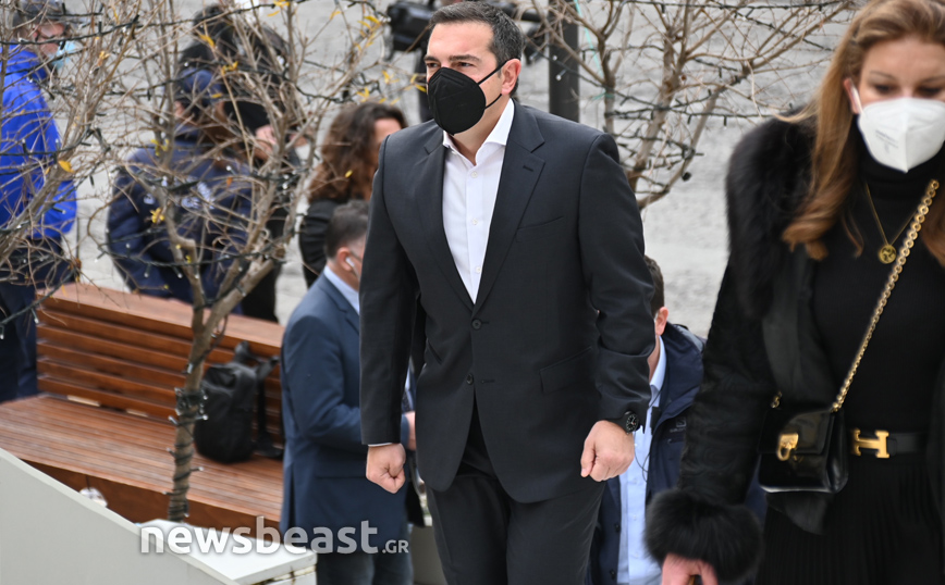 Κηδεία Κάρολου Παπούλια Κηδεία Κάρολου Παπούλια