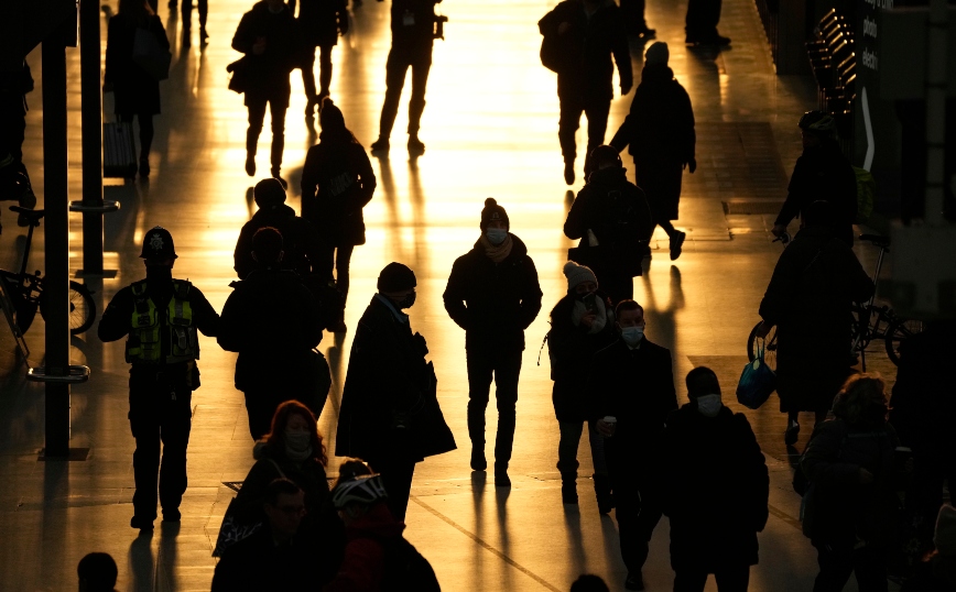 Μετάλλαξη Όμικρον &#8211; Ελβετία: Σε καραντίνα 2.000 άτομα μετά από δύο κρούσματα