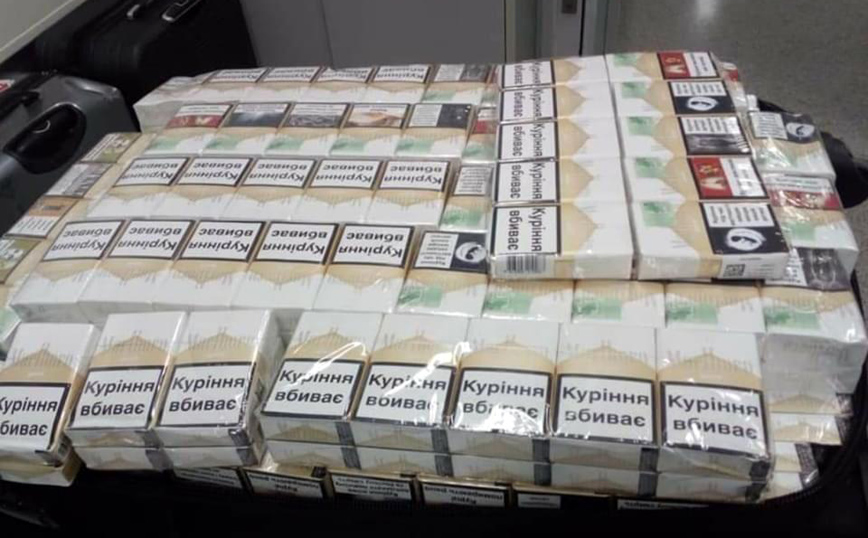 Οι σκύλοι ανιχνευτές εντόπισαν 4 υποθέσεις ναρκωτικών και λαθραίων τσιγάρων Οι σκύλοι ανιχνευτές εντόπισαν 4 υποθέσεις ναρκωτικών και λαθραίων τσιγάρων