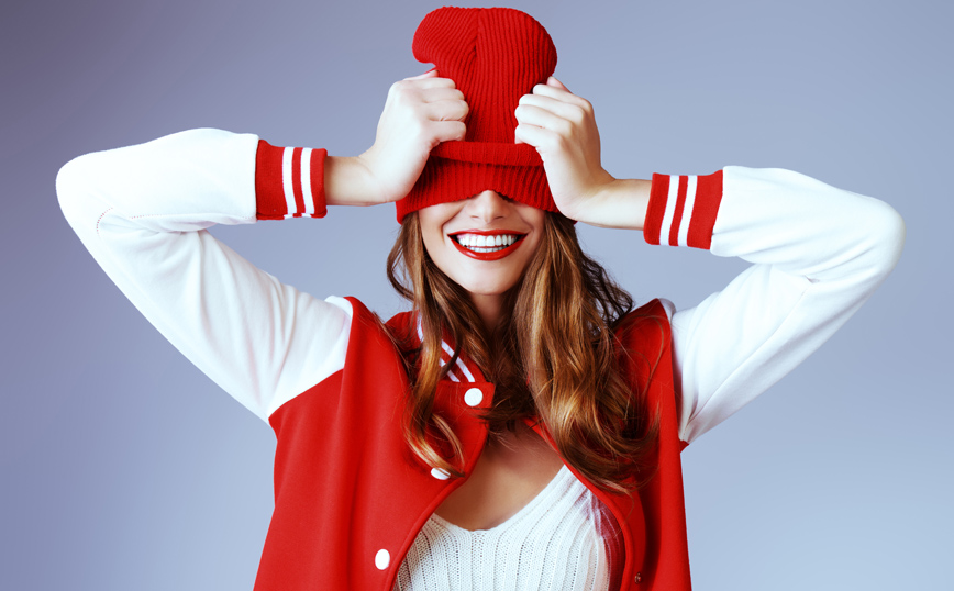 Kόκκινα ρούχα Kόκκινα ρούχα