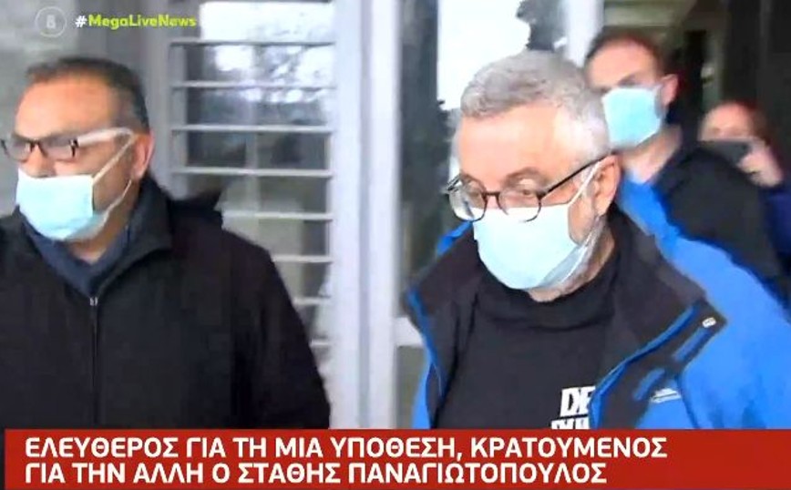 Στάθης Παναγιωτόπουλος: Τρίτη μήνυση κατά του παρουσιαστή &#8211; Σε site με οίκους ανοχής βρήκε τα βίντεο της η 42χρονη