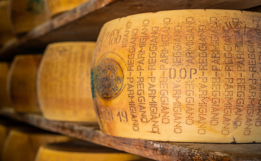 Κεφάλι Παρμεζάνας Κεφάλι Παρμεζάνας