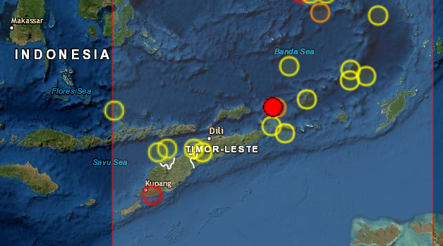 Σεισμός 7,4 Ρίχτερ στην Ινδονησία