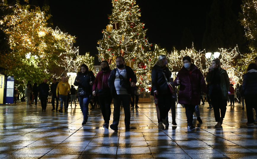 Μόσιαλος: Έρευνα δείχνει ότι όσοι έχουν μολυνθεί από Όμικρον προστατεύονται στο μέλλον από τη Delta