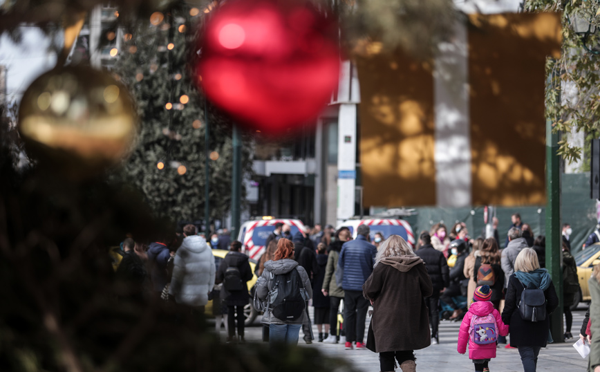 Μετάλλαξη Όμικρον: Συνεδριάζει στις 12 η επιτροπή &#8211; Έρχεται «σκληρό» πακέτο μέτρων