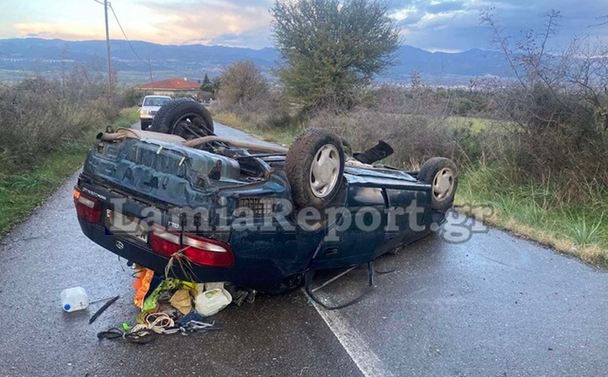 Τροχαίο ατύχημα για 24χρονο που μόλις είχε μάθει ότι πέθανε ο πατέρας του – Φωτογραφίες από το σημείο