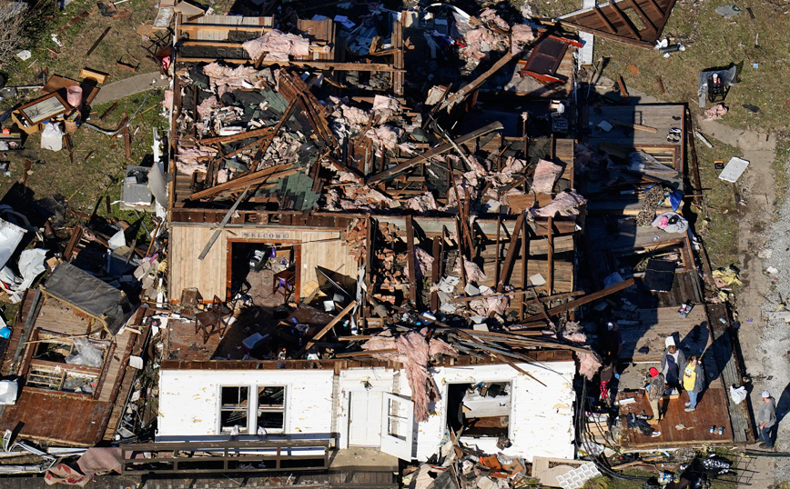 Το καταστροφικό πέρασμα τυφώνα στις ΗΠΑ Το καταστροφικό πέρασμα τυφώνα στις ΗΠΑ
