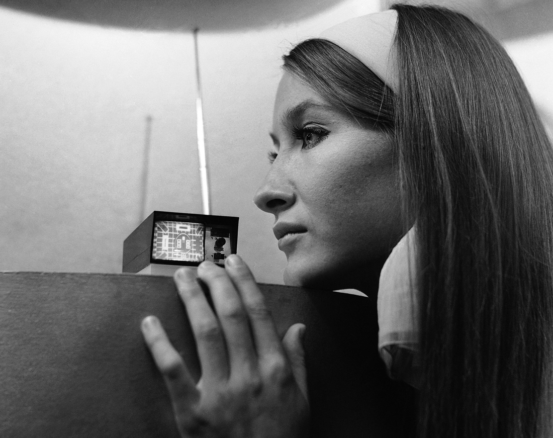 Μία μίνι ατομική τηλεόραση Μία μίνι ατομική τηλεόραση