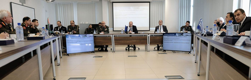 1η Τριμερής Συνάντηση μεταξύ των Υπουργών Άμυνας Κύπρου, Ελλάδας και Ιορδανίας 1η Τριμερής Συνάντηση μεταξύ των Υπουργών Άμυνας Κύπρου, Ελλάδας και Ιορδανίας