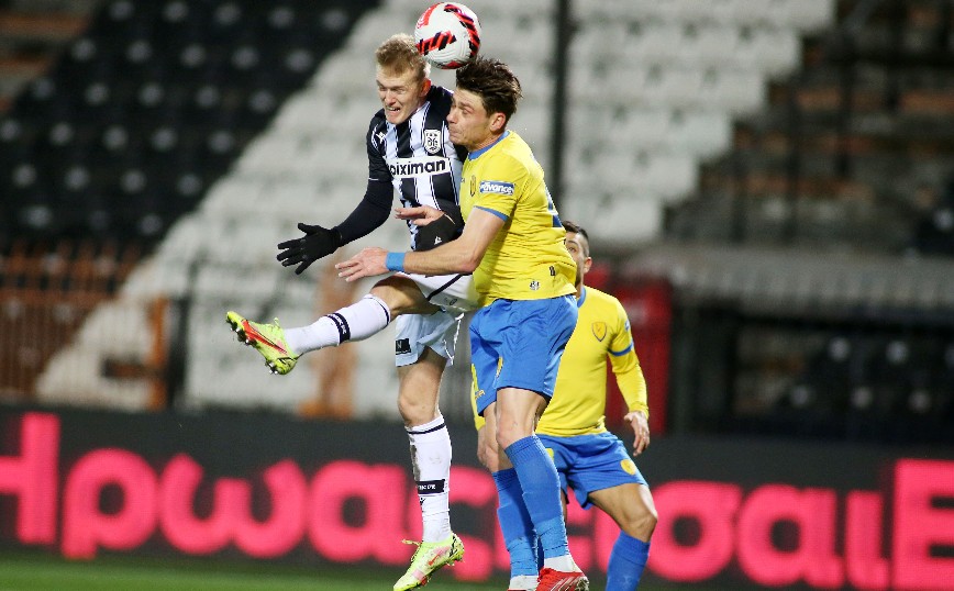 Φάση από τον αγώνα ΠΑΟΚ - Παναιτωλικός Φάση από τον αγώνα ΠΑΟΚ - Παναιτωλικός