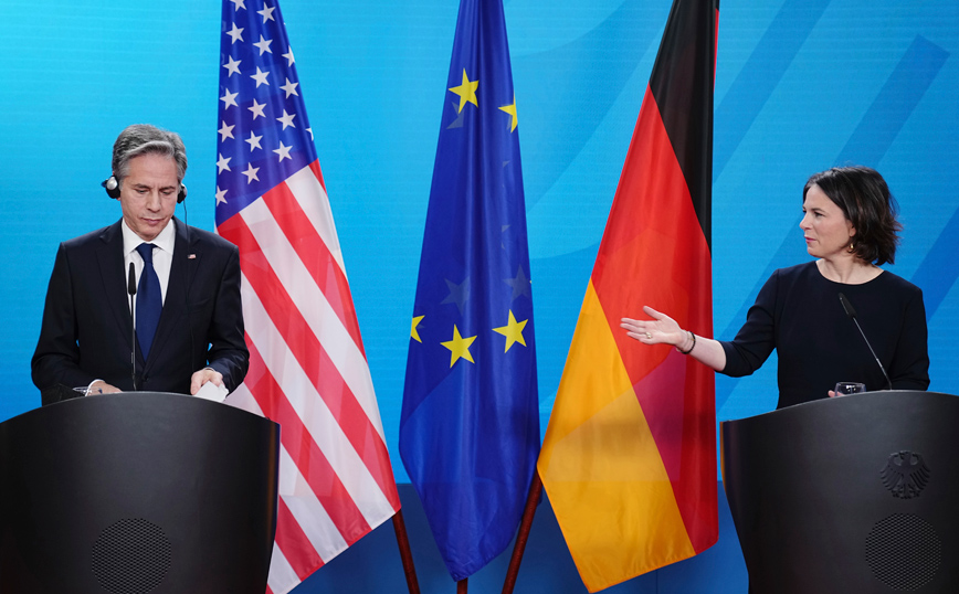 Αναλένα Μπέρμποκ και Άντονι Μπλίνκεν Αναλένα Μπέρμποκ και Άντονι Μπλίνκεν