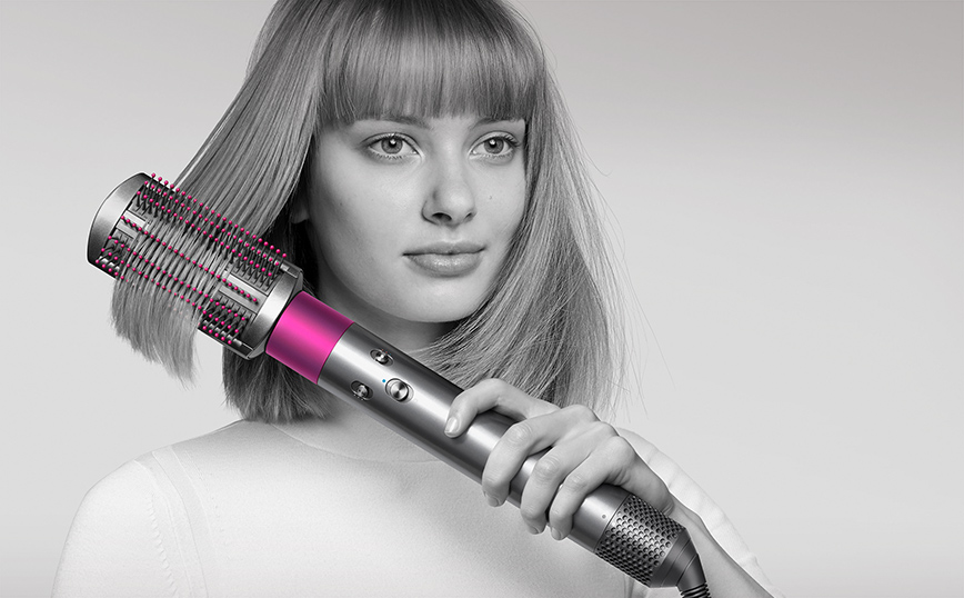 Η Dyson παρουσιάζει το απόλυτο must-have hairstyling tool, airwrap