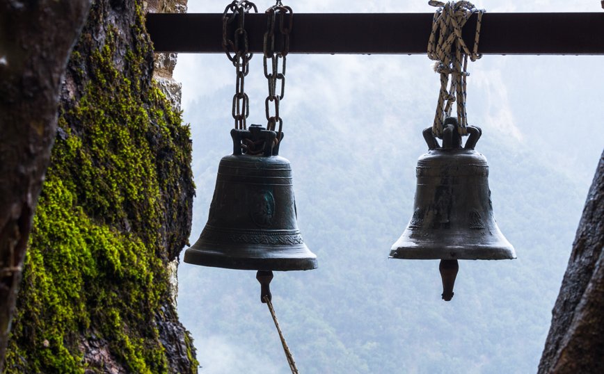 Καμπάνες στη Μονή Παναγίας Στάνας