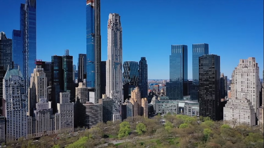 Billionaire sells penthouse in New York for 165.7 million euros – He bought it for half