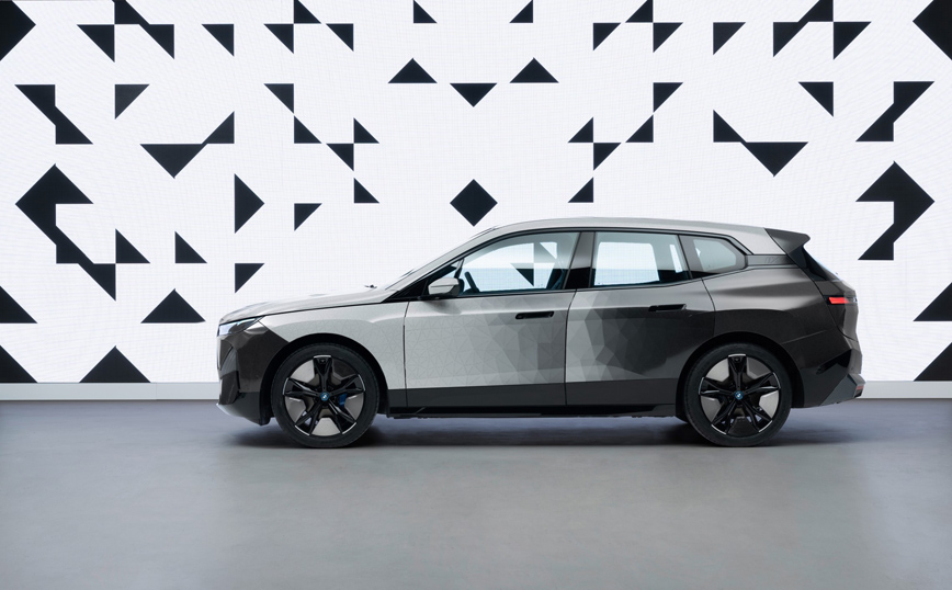 BMW iX Flow BMW iX Flow