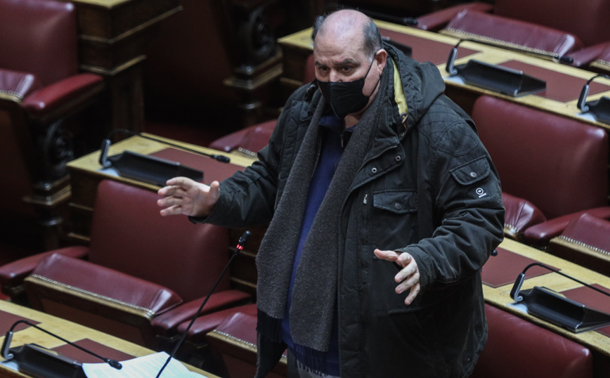 Ο Νίκος Φίλης Ο Νίκος Φίλης