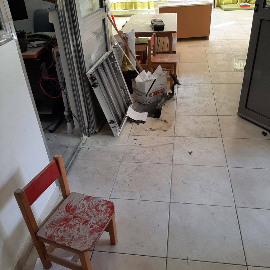 Φωτιά σε νηπιαγωγείο εν ώρα λειτουργίας Φωτιά σε νηπιαγωγείο εν ώρα λειτουργίας