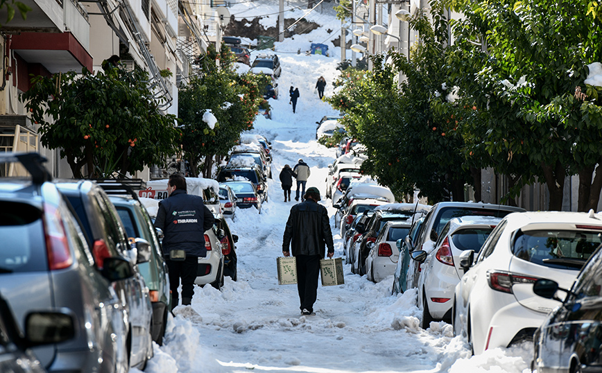 Τι θα ισχύει αύριο σε Αττική και Κρήτη με καταστήματα, ιδιωτικό τομέα και σχολεία – Απαγορεύονται delivery και courier